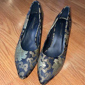 ASHLEY STEWART GOLD DESIGN SIZE 12W WEDGE